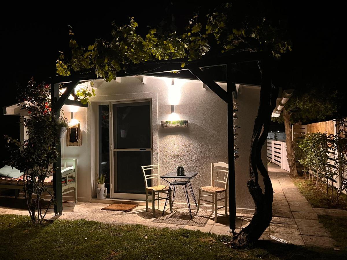 Under The Vine Garden House Apartment Platanion Ngoại thất bức ảnh